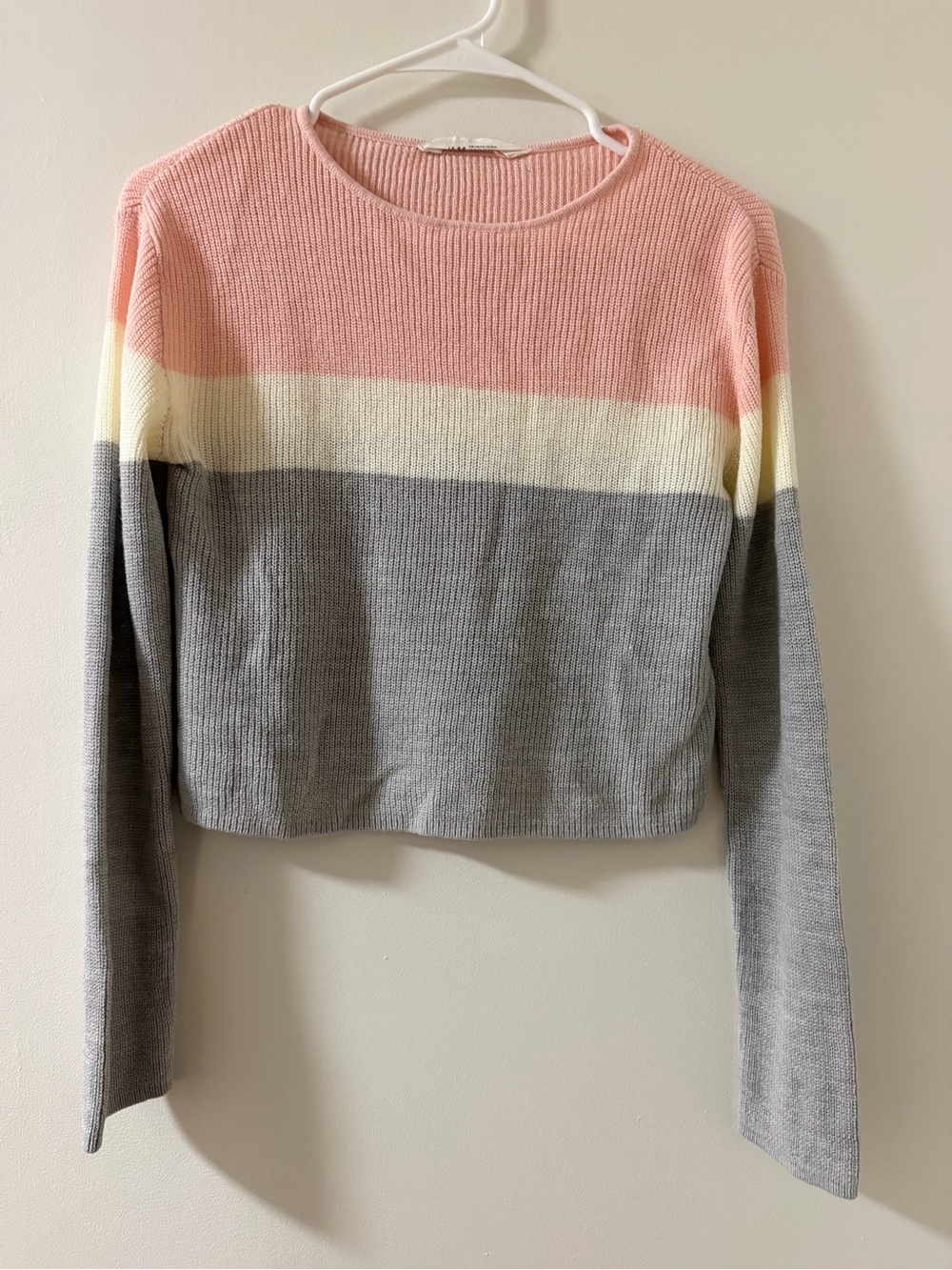 H&M Crewneck Sweater Women Size 12 Pink Cream Gray Like New Colorblock Cropped